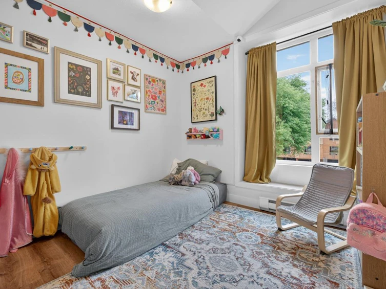 1021 E 20th Avenue, Vancouver, BC, V5V 1N9 - 22
