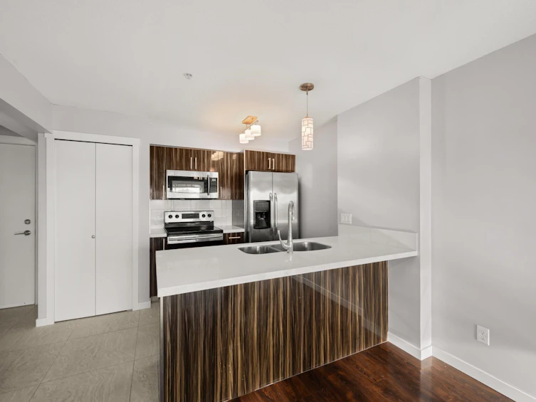 503-22318 Lougheed Highway, Maple Ridge, BC, V2X 2T4 - 2