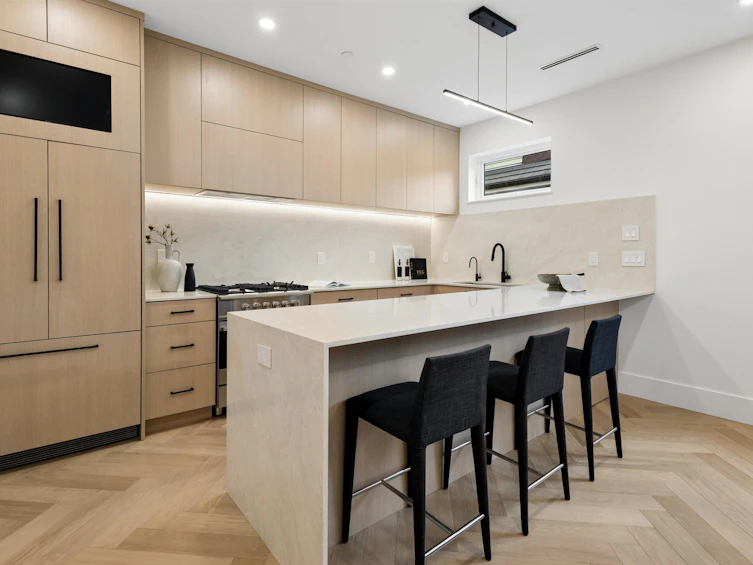 2-3639 E 46th Avenue, Vancouver, BC, V5S 1B7