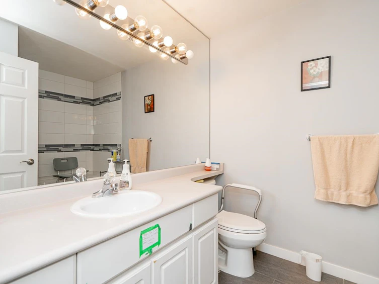 59-34250 Hazelwood Avenue, Abbotsford, BC, V2S 7L4 - 24