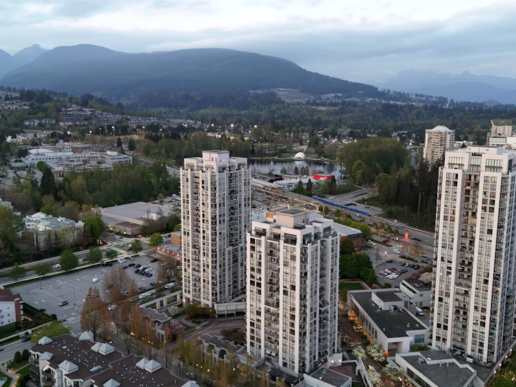 3301-2968 Glen Drive, Coquitlam, BC, V3B 0C4 - 23