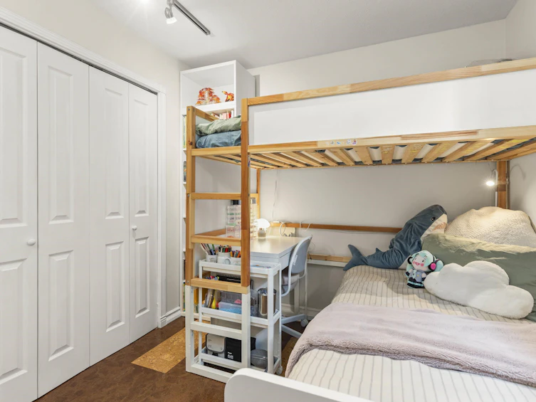 232 W 14th Avenue, Vancouver, BC, V5Y 1X1 - 29