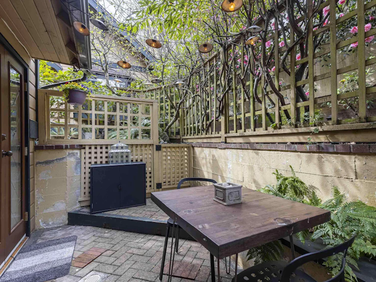 232 W 14th Avenue, Vancouver, BC, V5Y 1X1 - 21