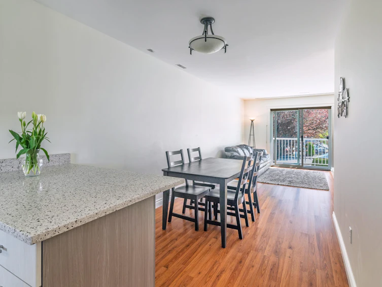 22-45435 Knight Road, Chilliwack, BC, V2R 3E8 - 9