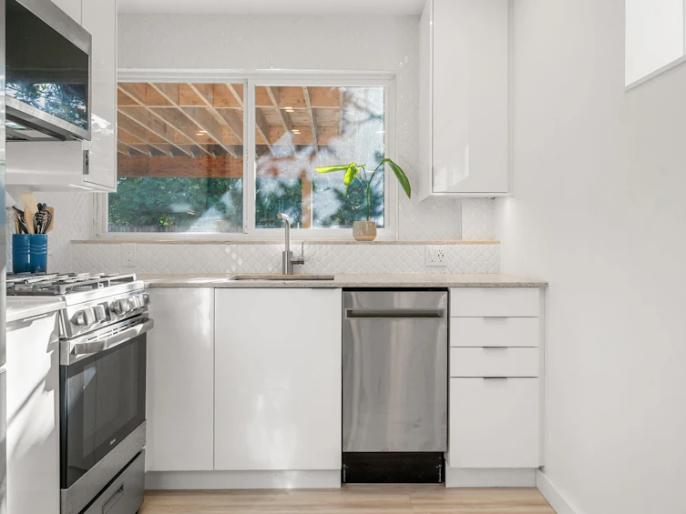 2289 Whitman Avenue, North Vancouver, BC, V7H 2C6 - 31