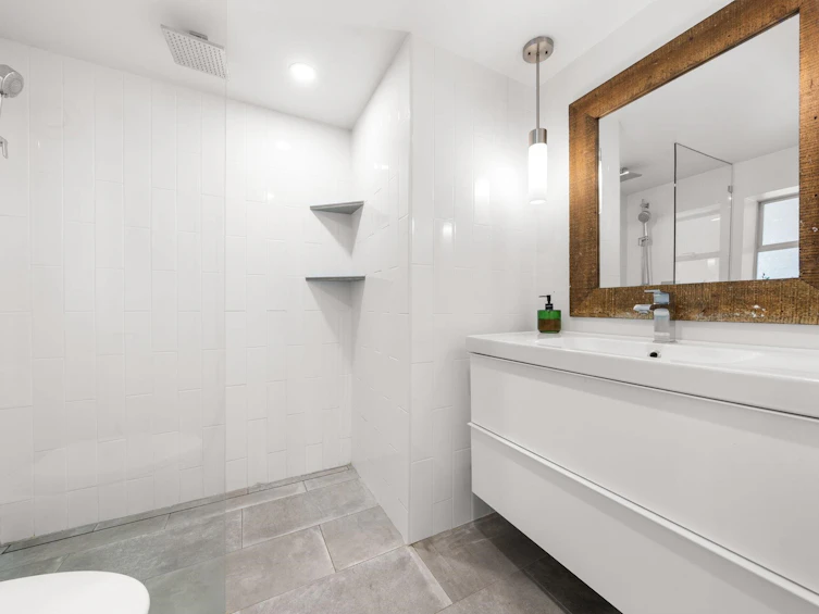 2289 Whitman Avenue, North Vancouver, BC, V7H 2C6 - 34