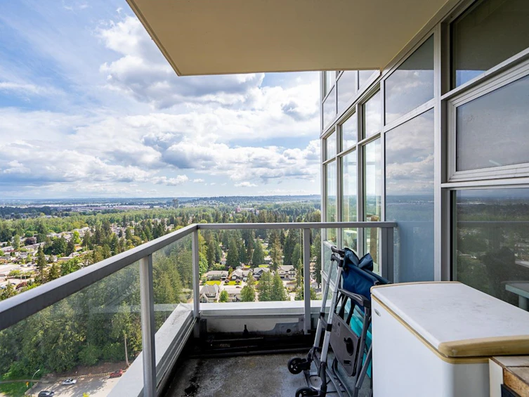 2801-3102 Windsor Gate, Coquitlam, BC, V3B 0J3 - 27