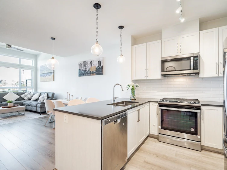 417-2960 151 Street, Surrey, BC, V4P 0G3 - 4
