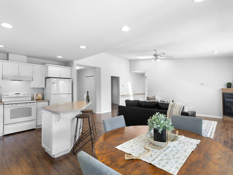 228 Balsam Avenue, Harrison Hot Springs, BC, V0M 1K0 - 7