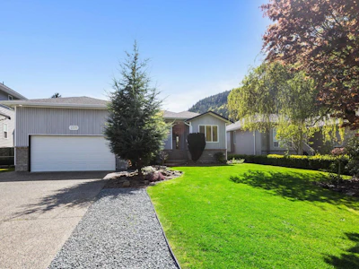 228 Balsam Avenue - 2