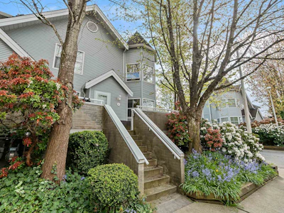 54-13706 74 Avenue - 2