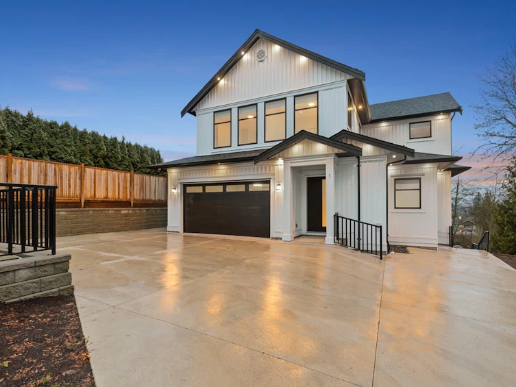 1-35133 Christina Place, Abbotsford, BC, V3S 8H1 - 2