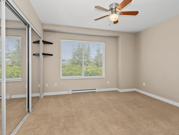 19-18211 70 Avenue, Surrey, BC, V3S 8K9 - 23
