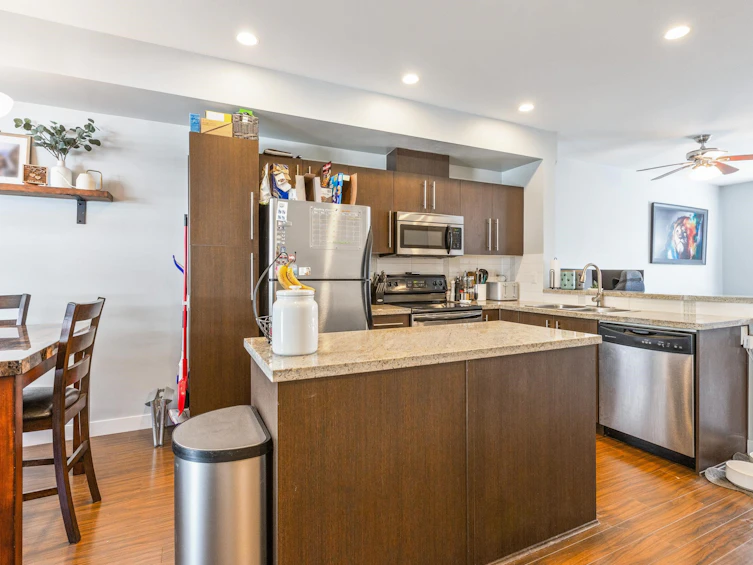 19-18211 70 Avenue, Surrey, BC, V3S 8K9 - 10