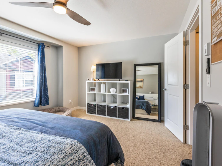 19-18211 70 Avenue, Surrey, BC, V3S 8K9 - 18