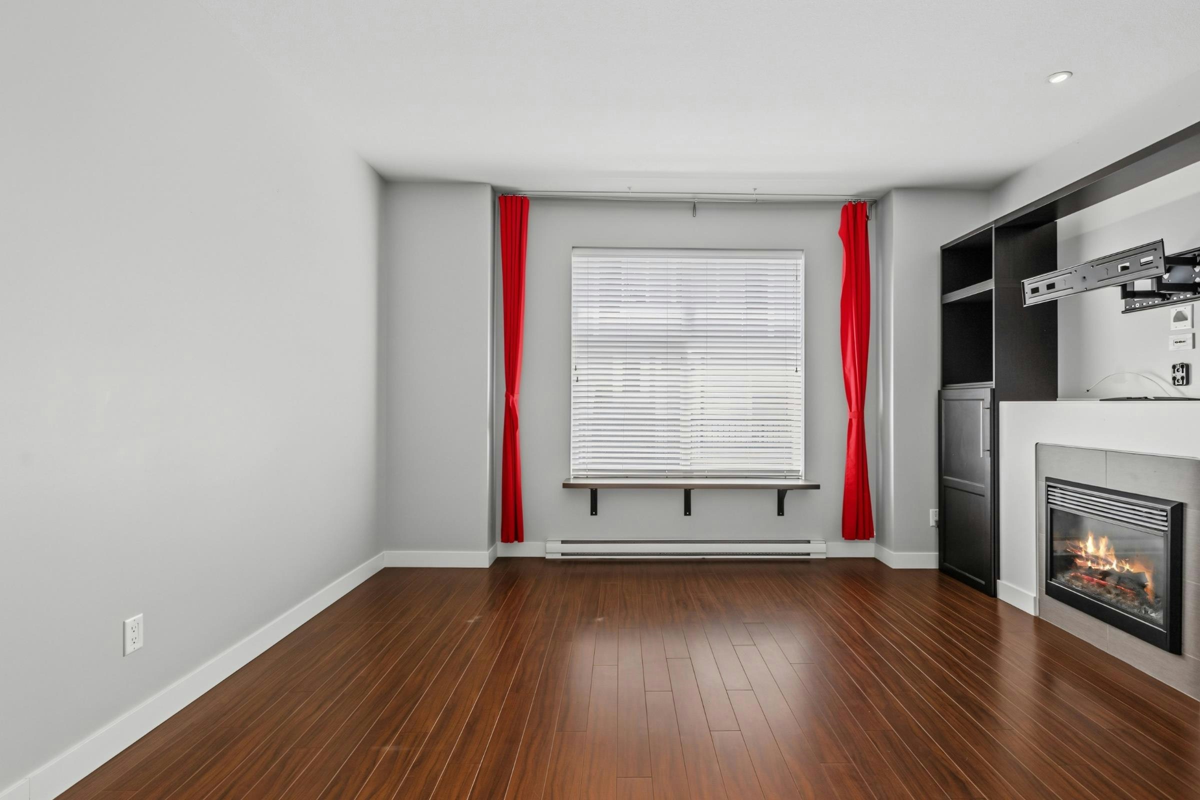 19-18211 70 Avenue, Surrey, BC, V3S 8K9 - 11