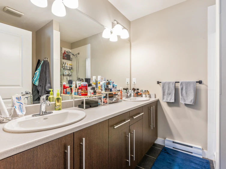 19-18211 70 Avenue, Surrey, BC, V3S 8K9 - 20