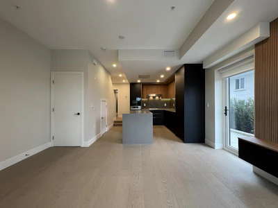 125 W 41st Avenue - 5