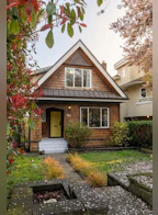 261 E 4th Street