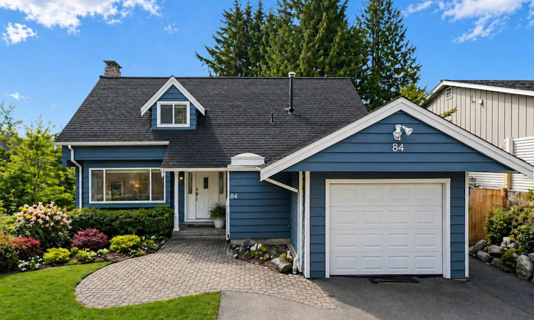 84 Laurie Crescent