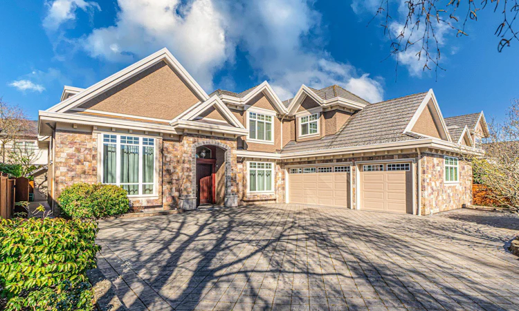 3231 Wardmore Place