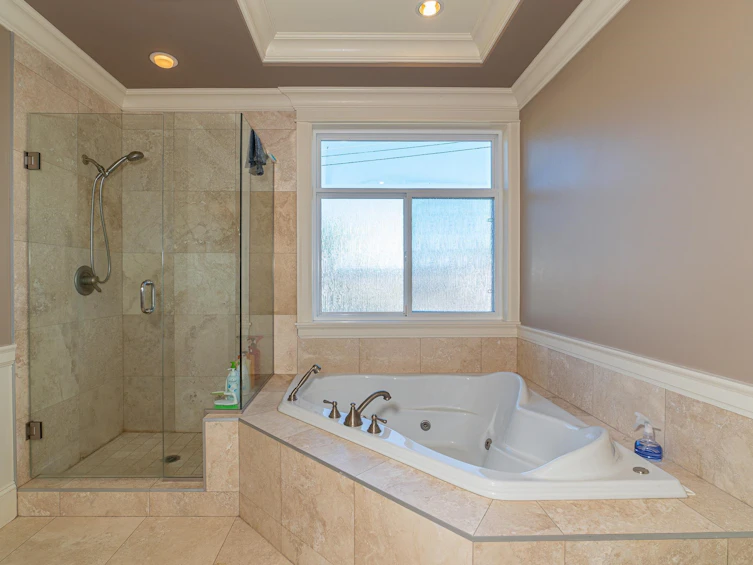 3231 Wardmore Place, Richmond, BC, V7C 1S6 - 13