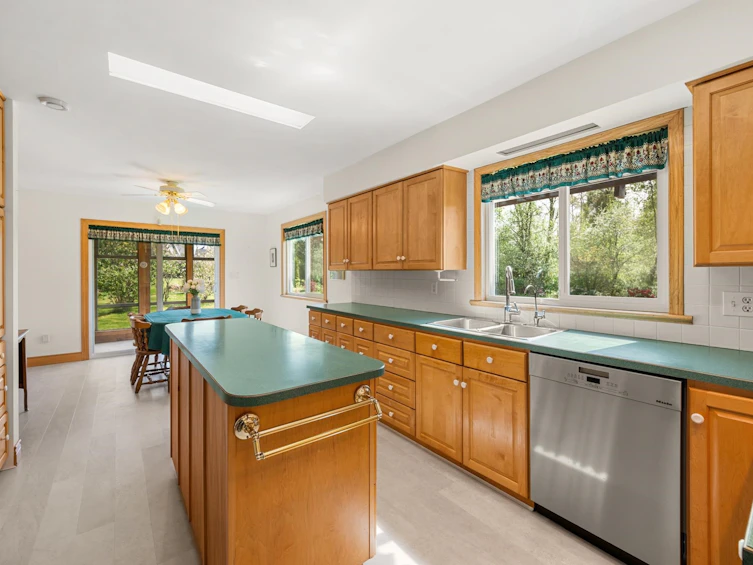 25474 60 Avenue, Langley, BC, V4W 1H1 - 10