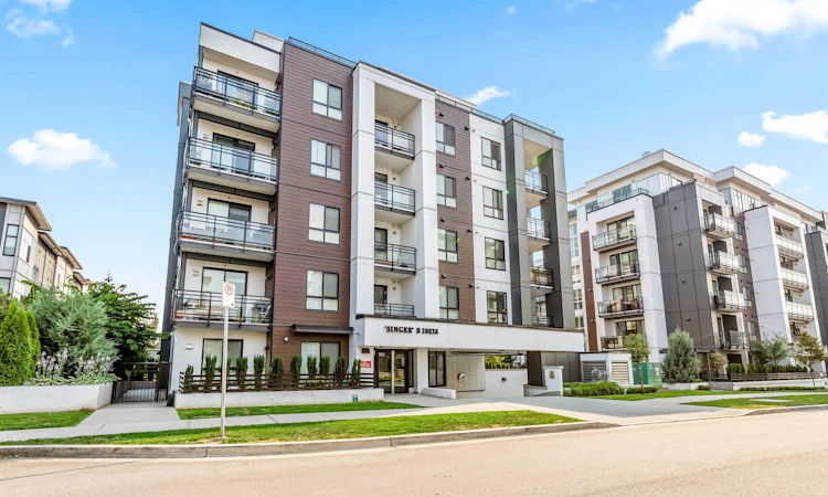 B208-20838 78b Avenue