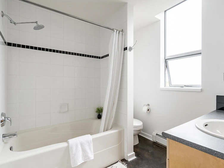 804-919 Station Street, Vancouver, BC, V6A 4L9 - 23
