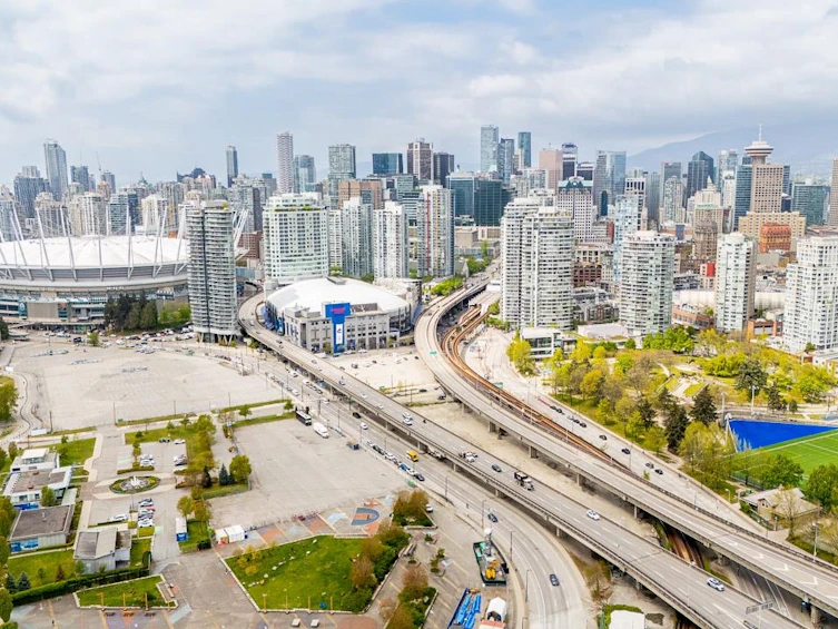 804-919 Station Street, Vancouver, BC, V6A 4L9 - 32
