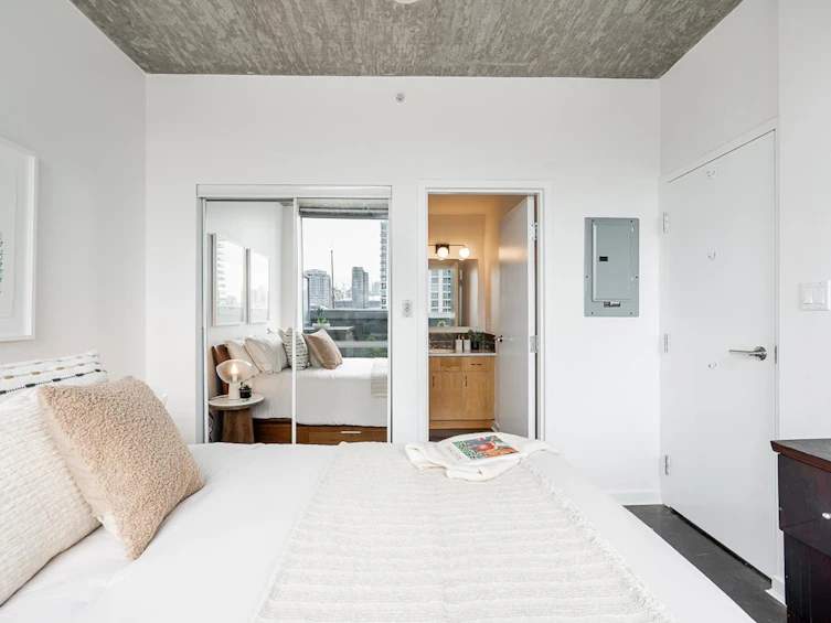 804-919 Station Street, Vancouver, BC, V6A 4L9 - 17