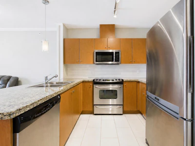 1609-511 Rochester Avenue - 3