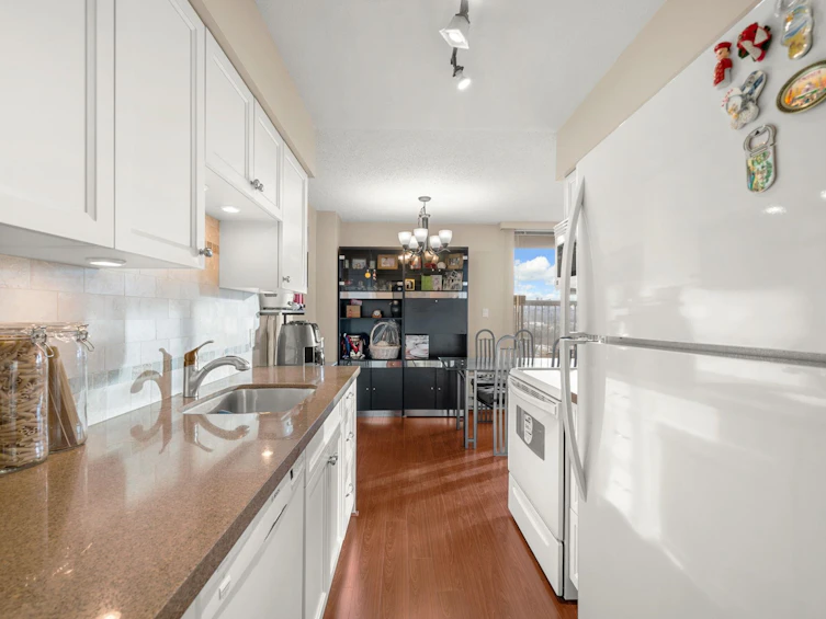 1108-2041 Bellwood Avenue, Burnaby, BC, V5B 4V5 - 12