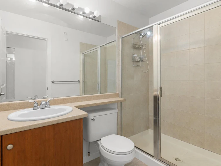 415-10180 153 Street, Surrey, BC, V3R 0B5 - 20