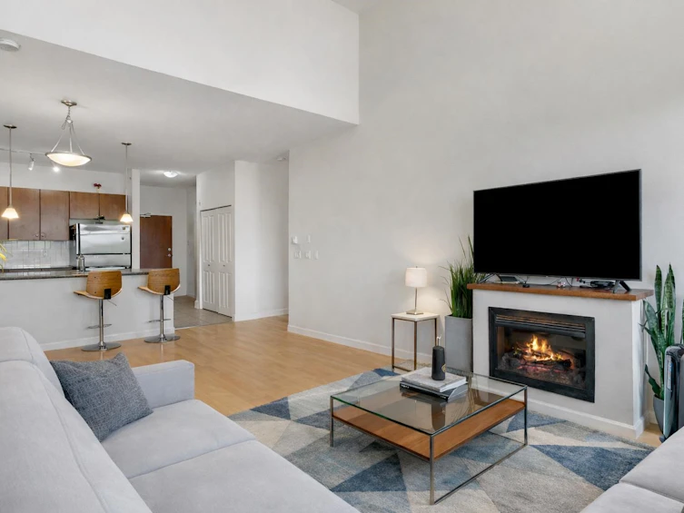 415-10180 153 Street, Surrey, BC, V3R 0B5 - 3