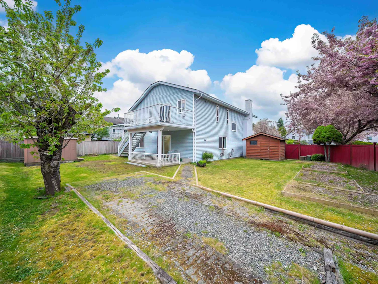 14932 98a Avenue, Surrey, BC, V3R 8H7 - 38