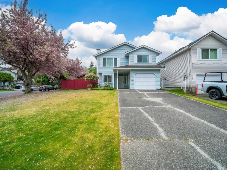 14932 98a Avenue, Surrey, BC, V3R 8H7 - 2