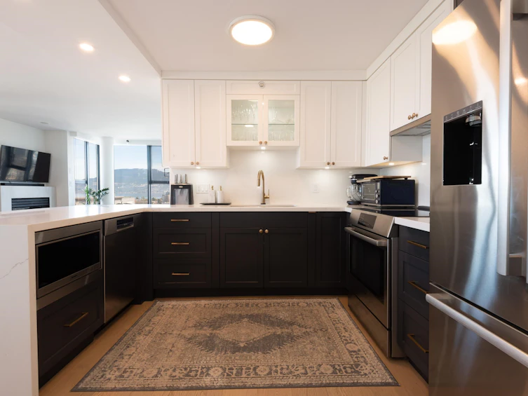 1101-1633 W 8th Avenue, Vancouver, BC, V6J 5H7 - 9
