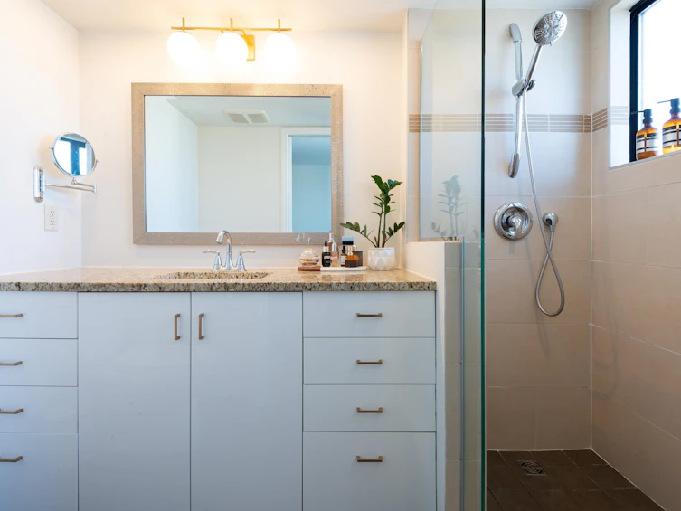 1101-1633 W 8th Avenue, Vancouver, BC, V6J 5H7 - 13