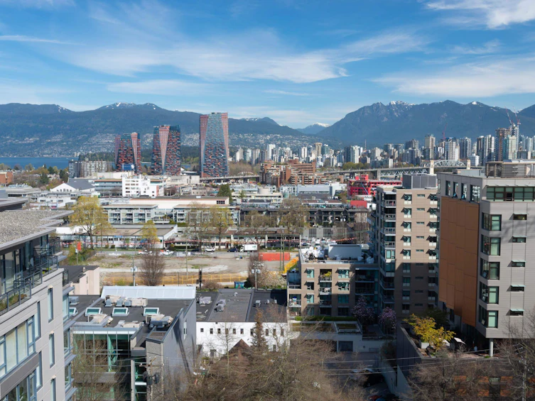 1101-1633 W 8th Avenue, Vancouver, BC, V6J 5H7 - 2