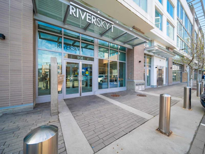 2705-908 Quayside Drive - 2