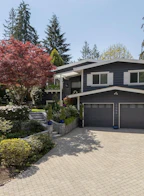 3665 Rutherford Crescent