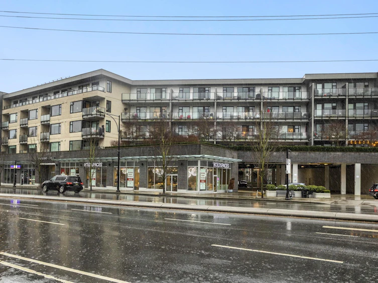 201-725 Marine Drive, North Vancouver, BC, V7M 0G2 - 2