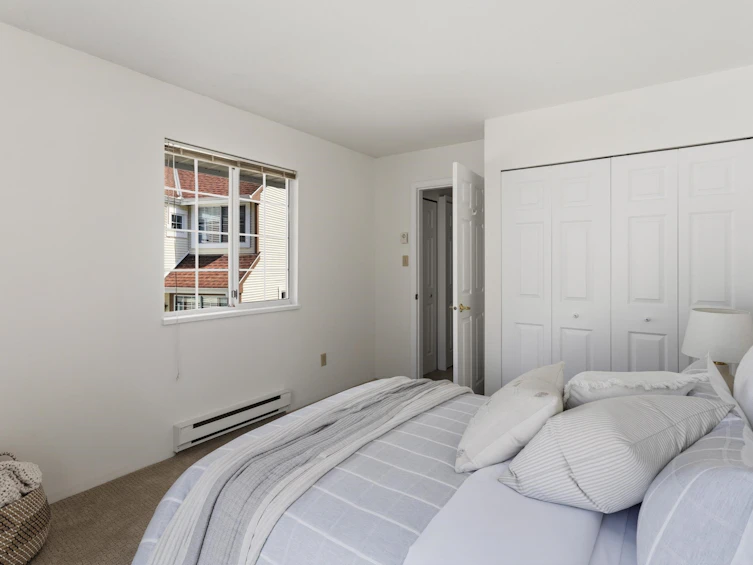 10-3939 Indian River Drive, North Vancouver, BC, V7G 2P5 - 21