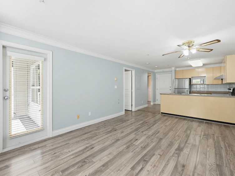 202-8115 121a Street, Surrey, BC, V3W 1J2 - 14
