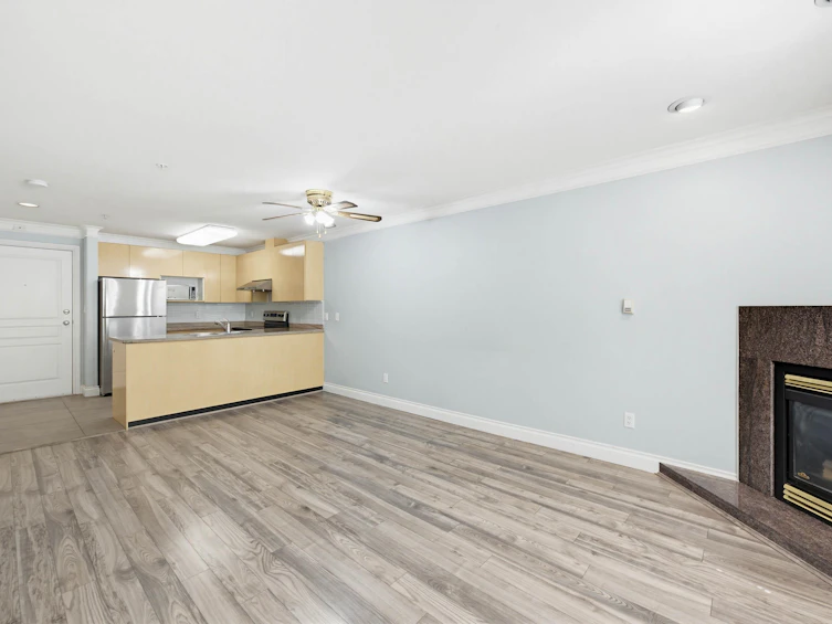 202-8115 121a Street, Surrey, BC, V3W 1J2 - 13