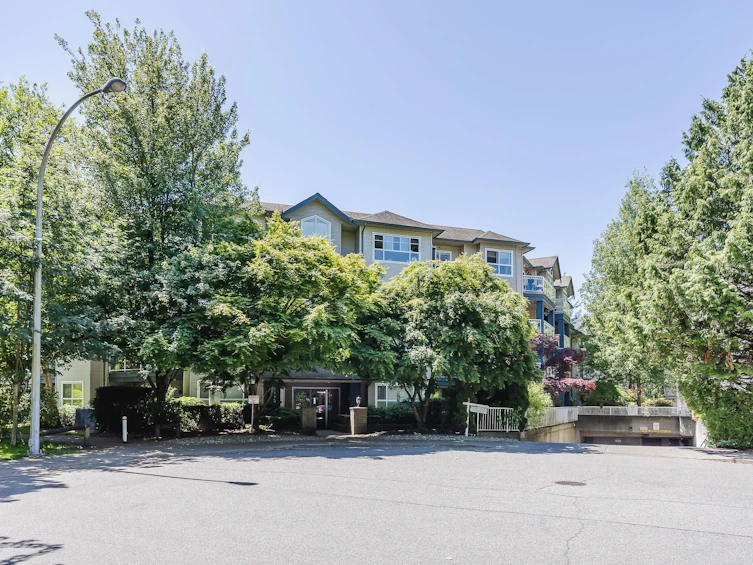 202-8115 121a Street, Surrey, BC, V3W 1J2 - 8