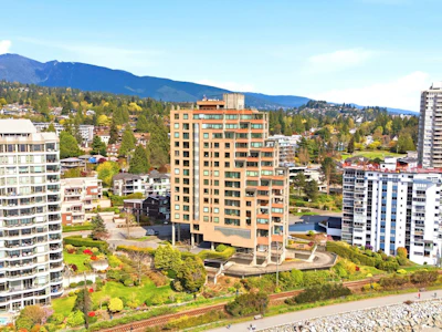 5-2250 Bellevue Avenue - 3