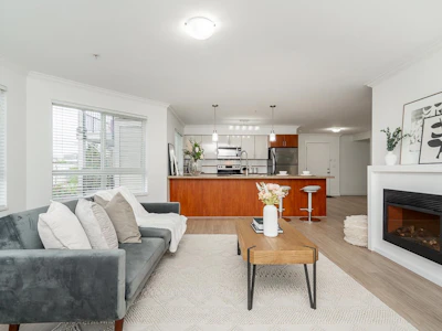 215-14960 102a Avenue - 3