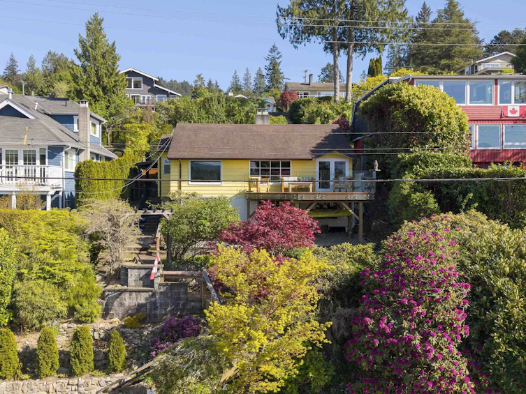 6248 Wellington Avenue, West Vancouver, BC, V7W 2H4 - 2
